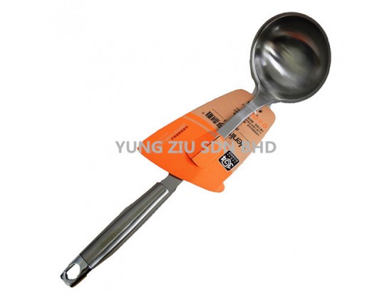 HL-A0482#304 LADLE(HENLIYA)9.5*36CM